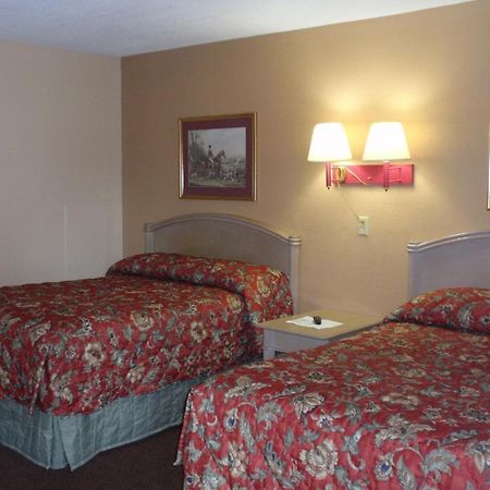Heritage Inn Martinsburg Extérieur photo
